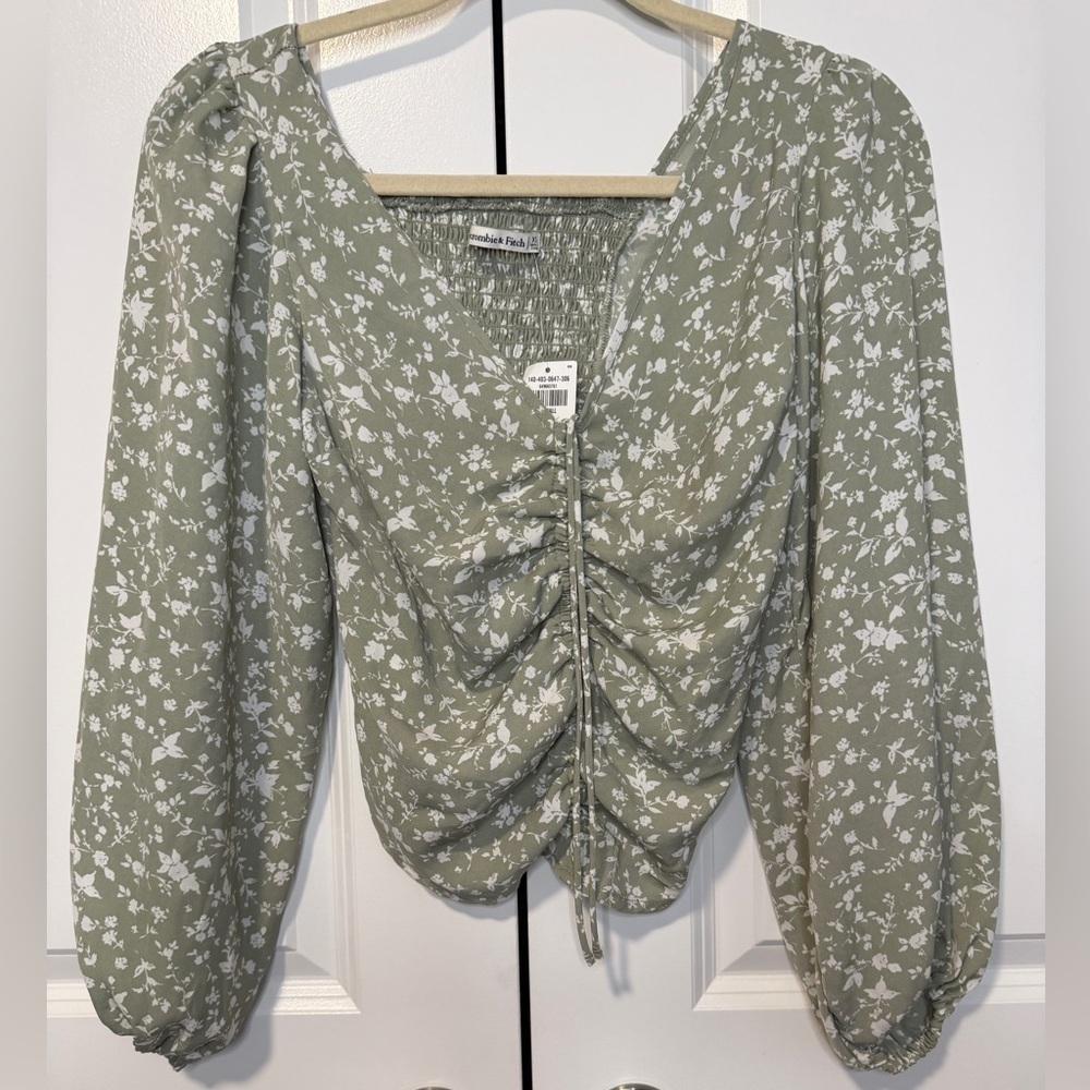 Abercrombie & Fitch Sage Green Floral Ruched Puff Sleeve Blouse XS